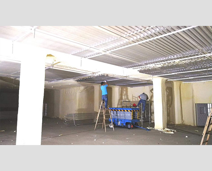 朝蘇冷凍市場(chǎng)鋁排管安裝/揚(yáng)州九齊制冷設(shè)備有限公司